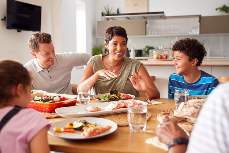 7 Ide Makanan Simple Saat Kumpul Bareng Keluarga