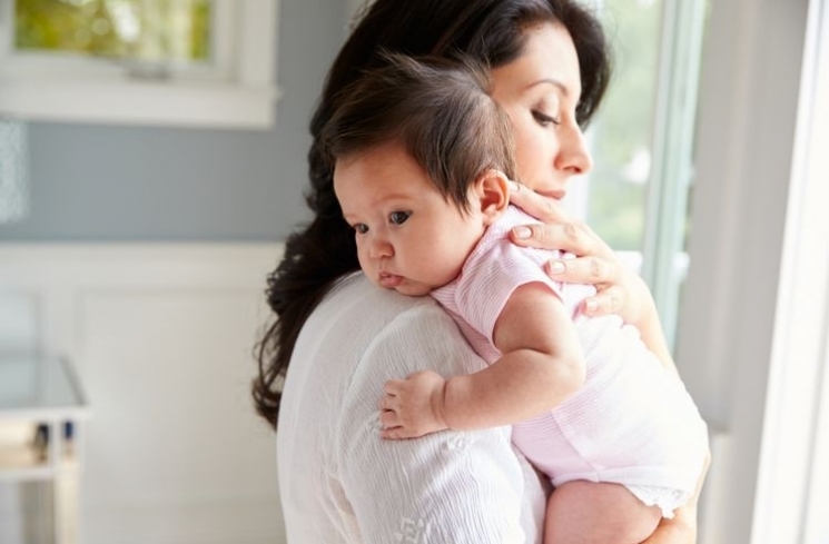7 Mitos Seputar Bayi, Orang Tua Wajib Tahu Kebenaranya!