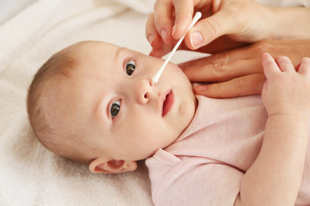 Cara Ampuh Mengatasi Hidung Tersumbat pada Bayi 