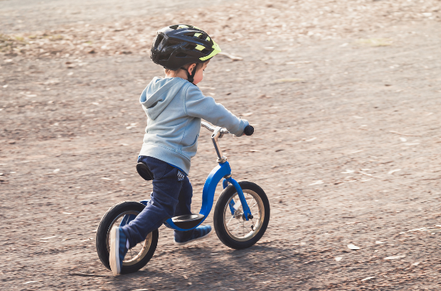 5 Manfaat Balance Bike untuk Tumbuh Kembang Anak
