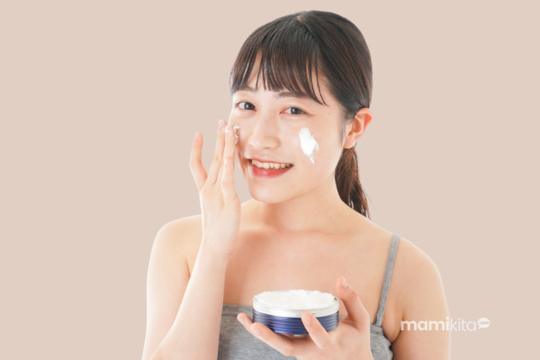 10 Merk Cream Pemutih Wajah yang Aman untuk Ibu Menyusui