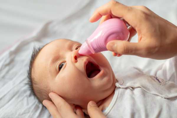 7 Cara Mengatasi Hidung Tersumbat pada Bayi di Malam Hari