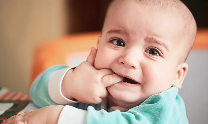Apakah bayi tumbuh gigi demam berapa hari