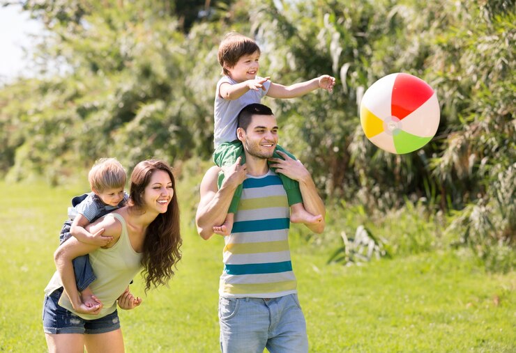 7 Tips Mengasuh Anak Pertama, Para Orang Tua Harus Tahu!