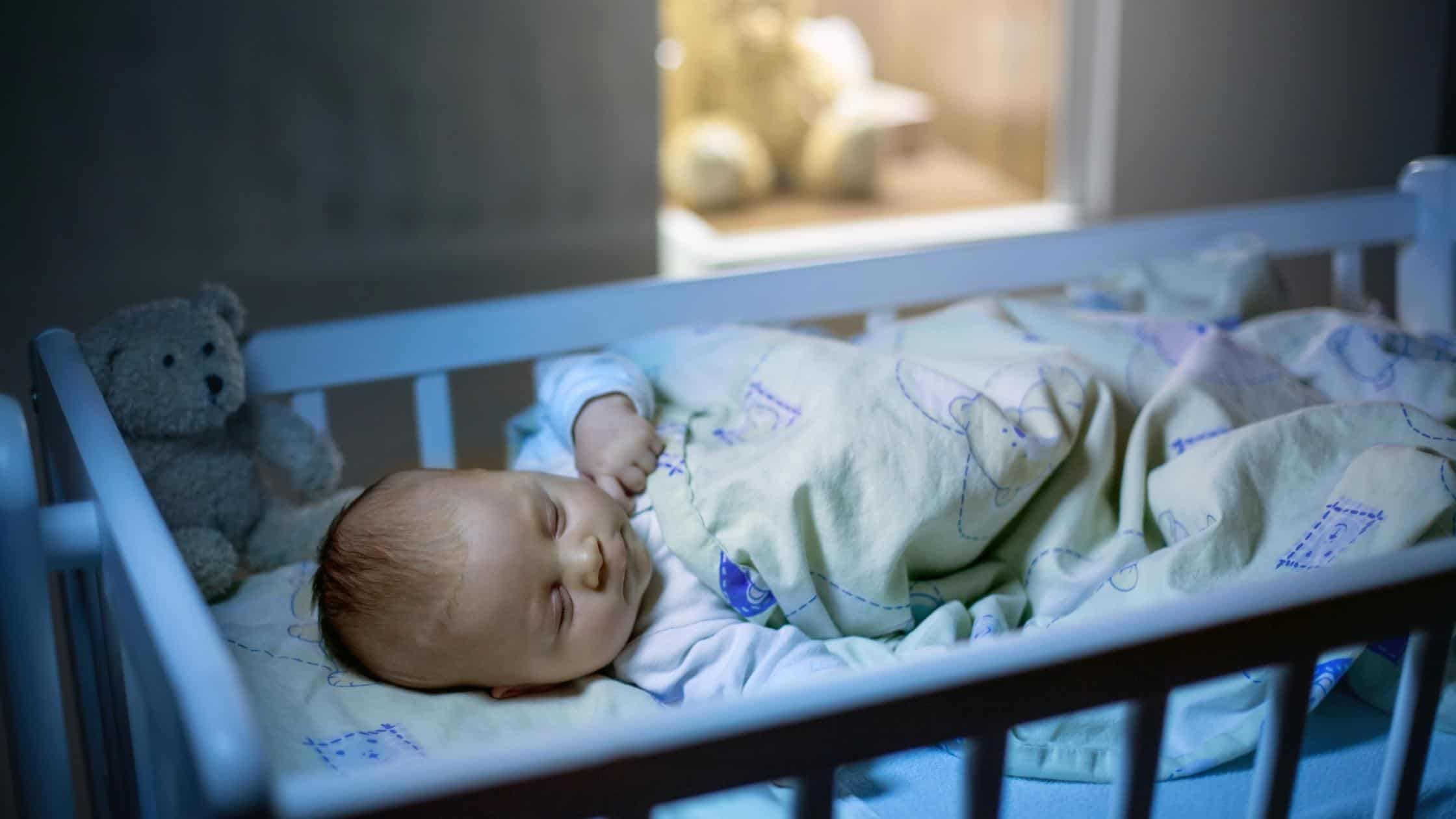 Cara Agar Bayi 5 Bulan Tidur Pulas Tengah Malam