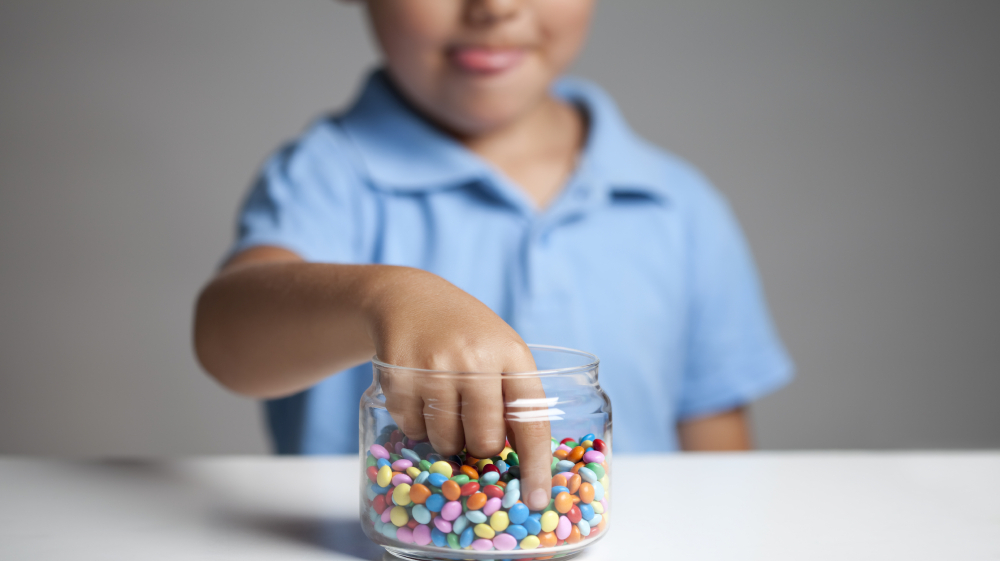 Tips Menjaga Gula Berlebih pada Anak