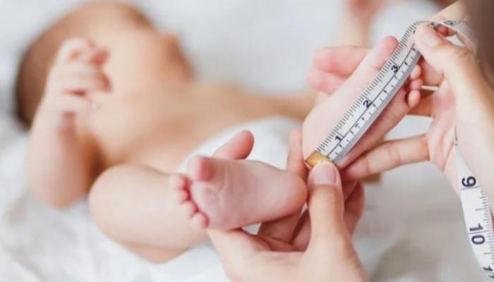 4 Faktor yang Memengaruhi Ukuran Normal Panjang Bayi Baru Lahir, Bunda Wajib Tahu!
