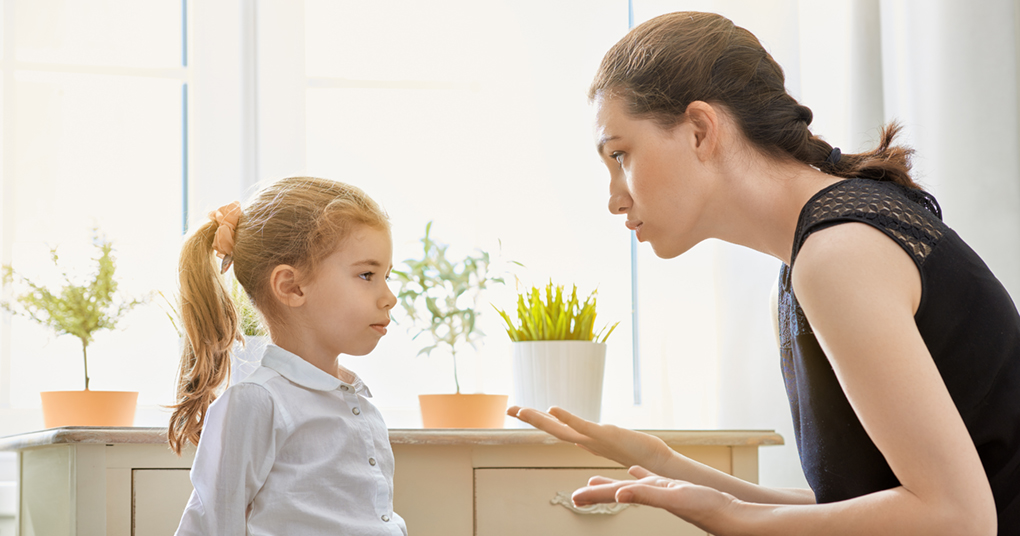Tips Menggantikan Kata ‘Jangan’ dengan Ucapan Positif untuk Si Kecil: Panduan Parenting Positif