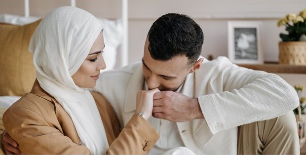 kenapa islam sangat memuliakan wanita