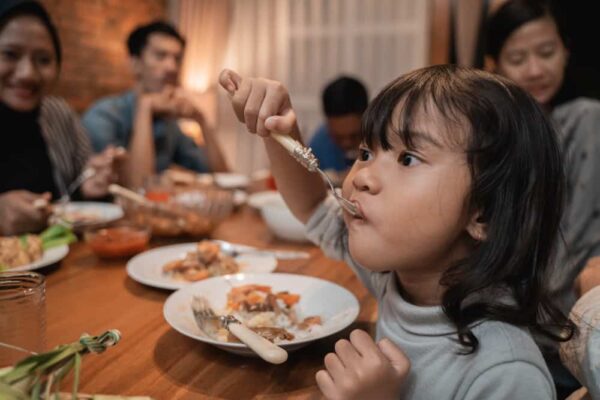 10 Tempat Bukber Ada Tempat Bermain Anak Di Jakarta, Enak Mudah Dan Seru!