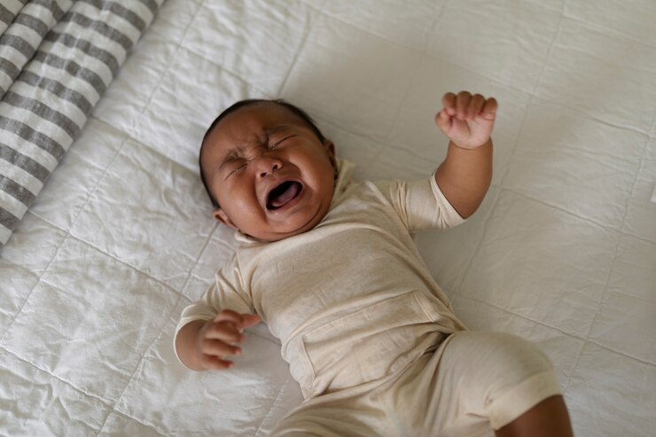 Ciri-ciri Kejang pada Bayi 0-6 Bulan tanpa Demam