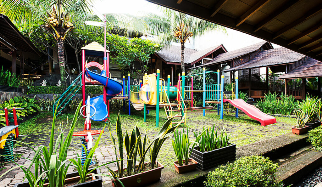 tempat bukber ada playground di Bogor