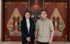 Nikita Mirzani putus dengan Rizky