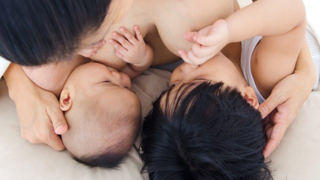 cara mengatasi bayi yang ingin menyusu terus