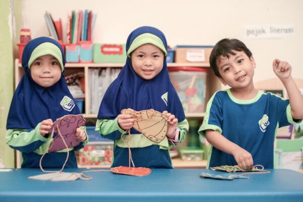 tips memilih sekolah TK untuk anak