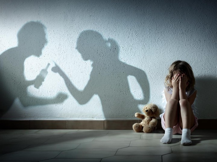 Bagaimana cara menghilangkan trauma pada anak
