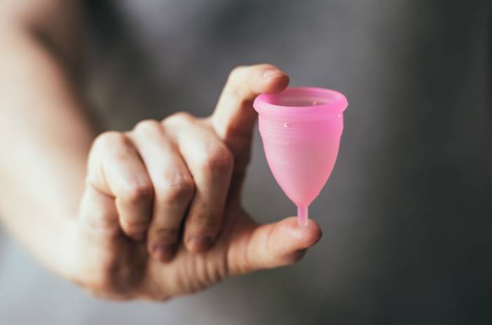 apakah aman menggunakan menstrual cup