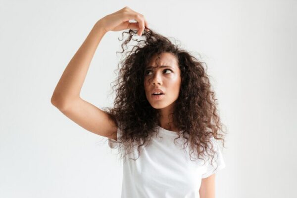 tips merawat rambut keriting agar tidak mengembang