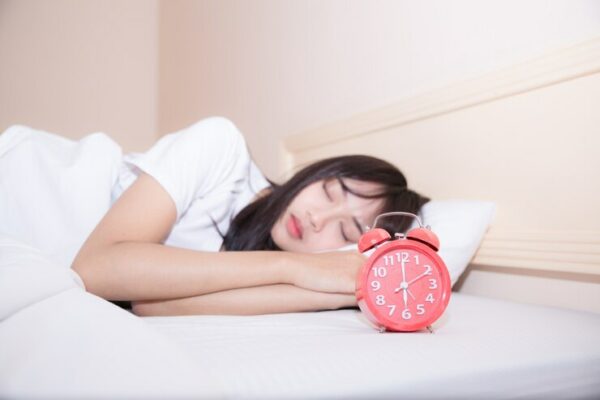 Apakah Tidur Siang Bisa Menambah Berat Badan