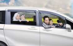 tips membawa bayi perjalanan jauh dengan mobil