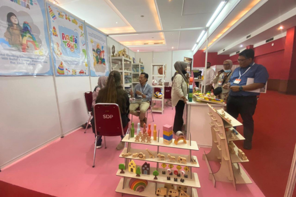 Agdia Toys Supplier Mainan Kayu Indonesia Hadir di Acara ABC&MOM Expo 2024