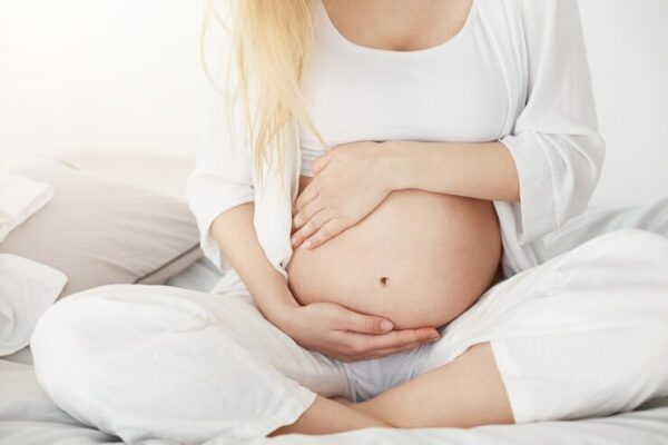 Apa saja larangan saat hamil menurut adat Jawa