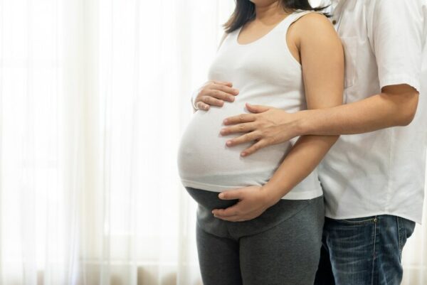 Apa saja larangan saat hamil menurut adat Jawa