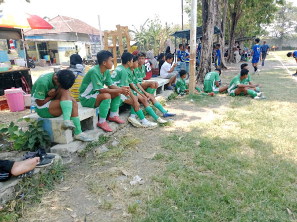 sekolah sepak bola anak di Surabaya