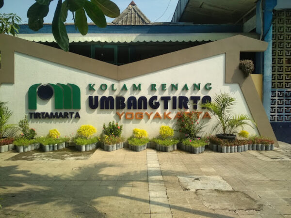 tempat kursus renang anak di Jogja