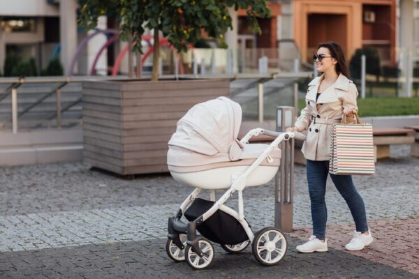 cara memilih stroller bayi terbaik