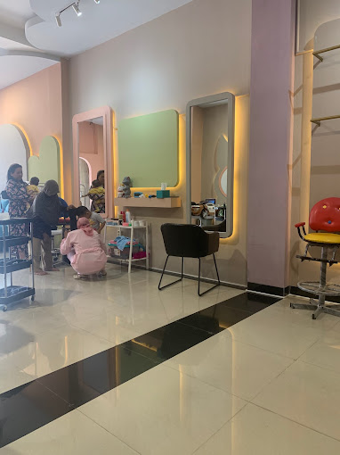 Salon Rambut Khusus Anak di Lampung