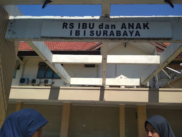 rumah sakit ibu dan anak di Surabaya