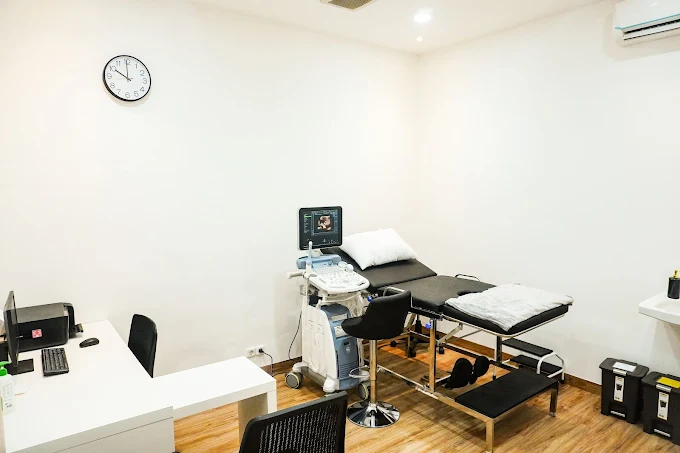 5 Rekomendasi Klinik Bersalin 24 Jam di Depok: Aman, Nyaman, dan Terpercaya 2 Klinik KMNC Sawangan Depok