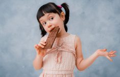 Apakah Coklat Buruk untuk Anak Kecil Orang Tua Wajib Tahu 1024x683 1